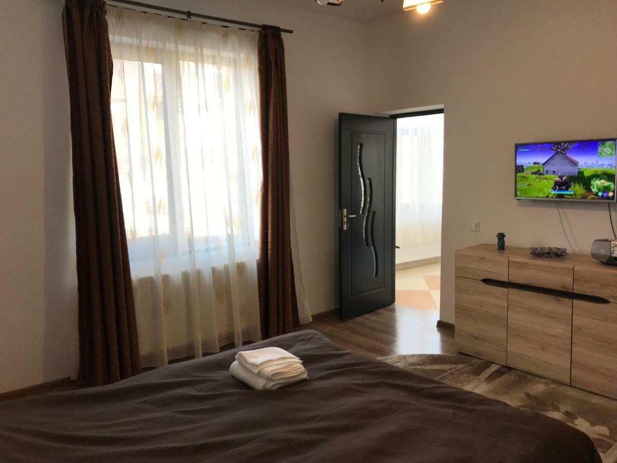 Villa Casa Pricas à Moieciu de Jos Extérieur photo