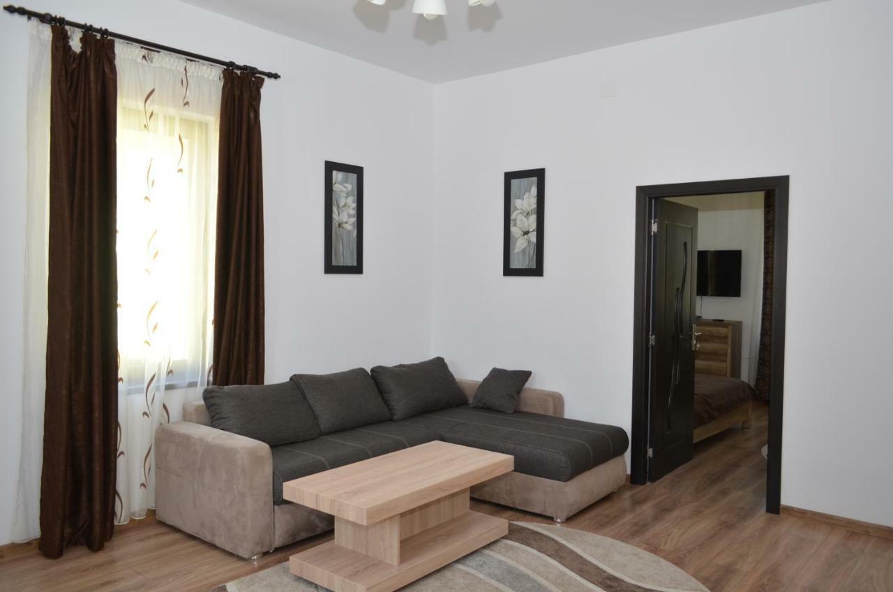 Villa Casa Pricas à Moieciu de Jos Extérieur photo